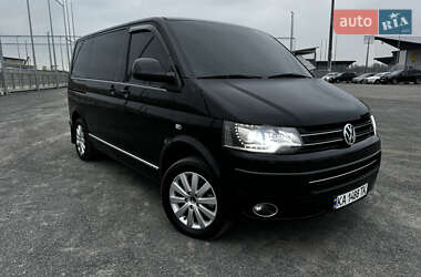 Мінівен Volkswagen Multivan 2012 в Києві