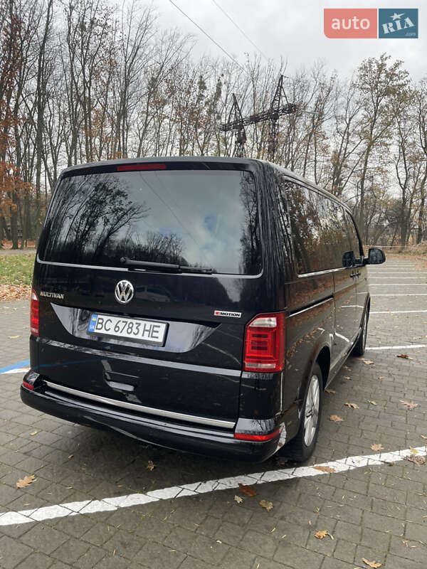 Минивэн Volkswagen Multivan 2018 в Львове