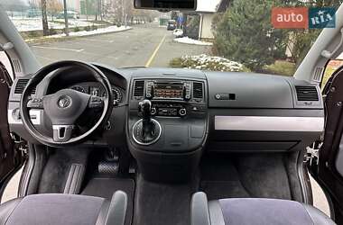 Минивэн Volkswagen Multivan 2012 в Киеве