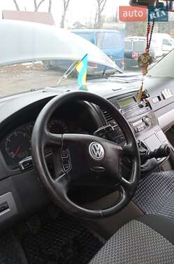 Мінівен Volkswagen Multivan 2004 в Козелеці