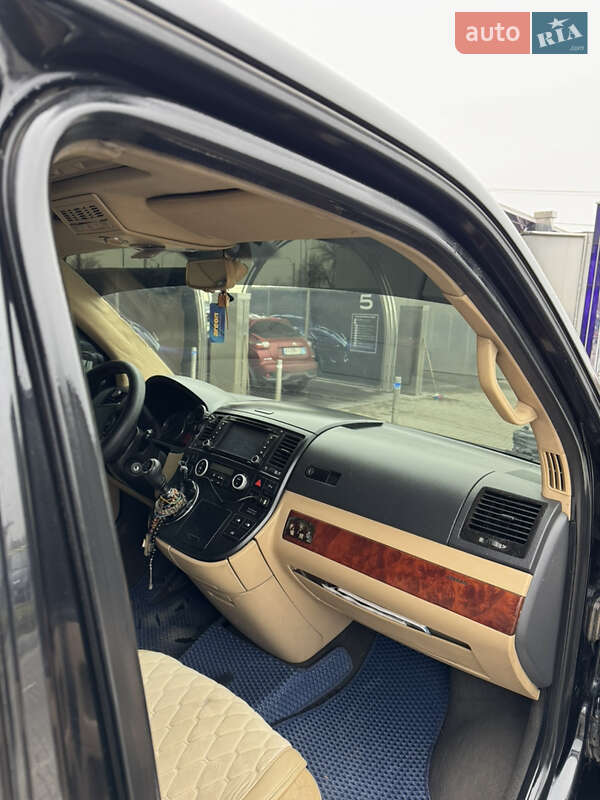 Минивэн Volkswagen Multivan 2008 в Одессе
