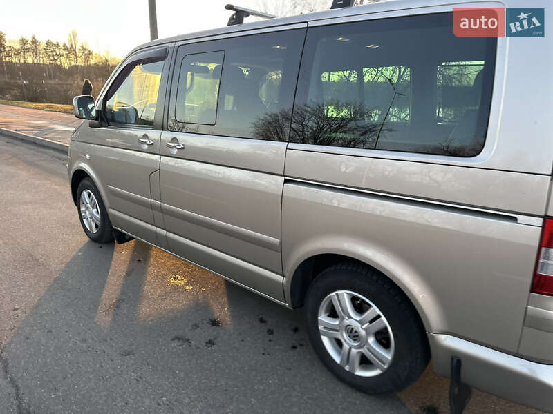 Минивэн Volkswagen Multivan 2005 в Виннице