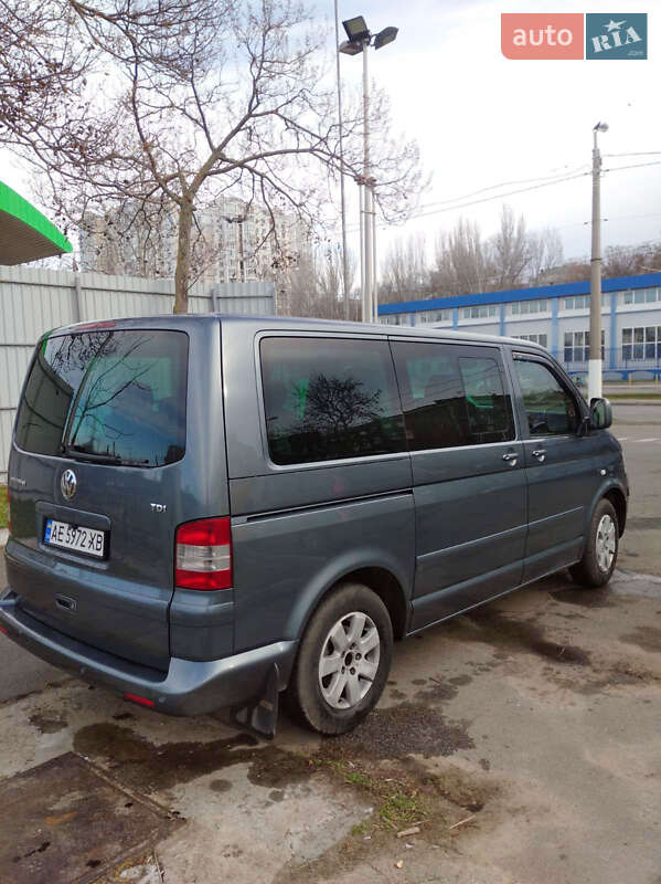 Минивэн Volkswagen Multivan 2005 в Одессе