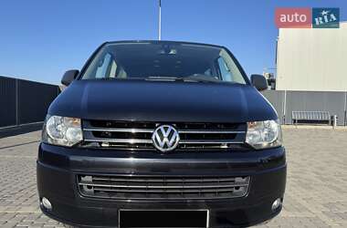 Минивэн Volkswagen Multivan 2012 в 