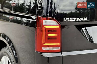 Минивэн Volkswagen Multivan 2019 в 