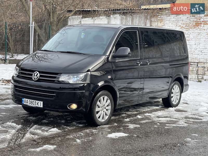 Мінівен Volkswagen Multivan 2013 в Києві