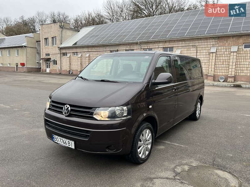 Мінівен Volkswagen Multivan 2012 в Тернополі