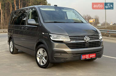 Минивэн Volkswagen Multivan 2021 в 