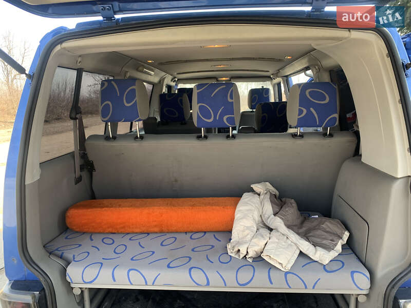 Минивэн Volkswagen Multivan 2003 в Залещиках