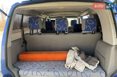 Минивэн Volkswagen Multivan 2003 в 