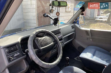 Минивэн Volkswagen Multivan 1999 в 