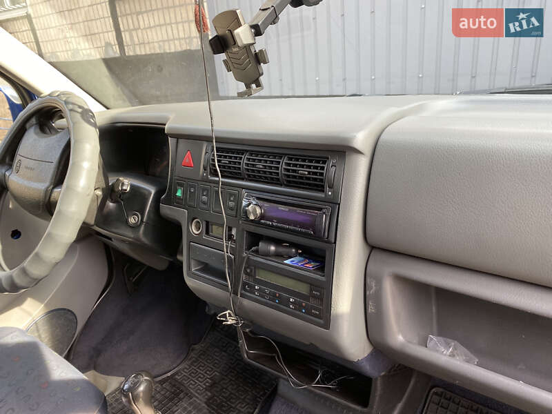 Минивэн Volkswagen Multivan 1999 в Кривом Роге