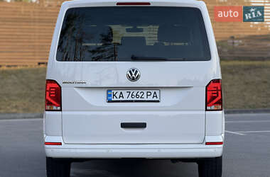 Мінівен Volkswagen Multivan 2020 в 