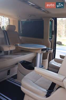 Мінівен Volkswagen Multivan 2008 в 
