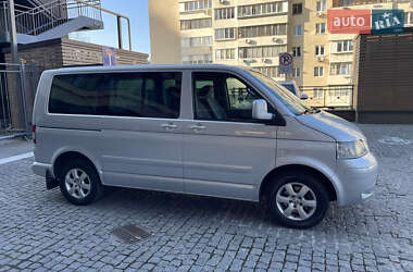 Минивэн Volkswagen Multivan 2006 в 