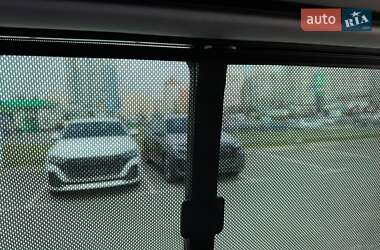 Минивэн Volkswagen Multivan 2014 в 