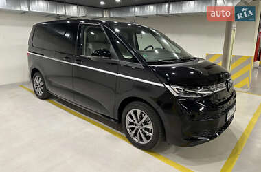 Минивэн Volkswagen Multivan 2021 в 