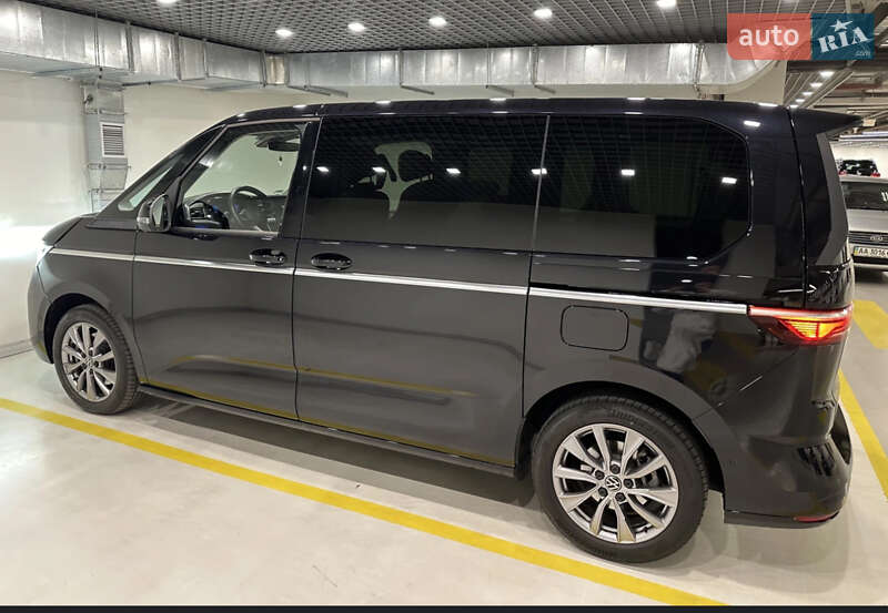 Минивэн Volkswagen Multivan 2021 в Киеве фото 8 Минивэн Volkswagen Multivan 2021 в Киеве