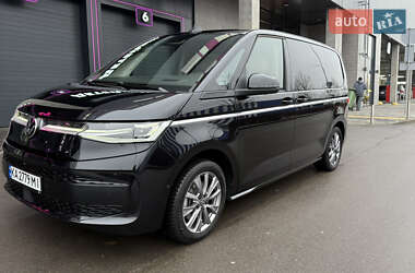 Минивэн Volkswagen Multivan 2021 в 
