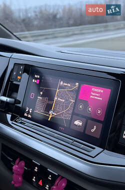 Минивэн Volkswagen Multivan 2021 в 