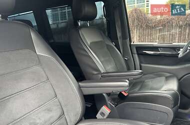 Минивэн Volkswagen Multivan 2016 в 