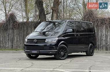 Минивэн Volkswagen Multivan 2016 в 