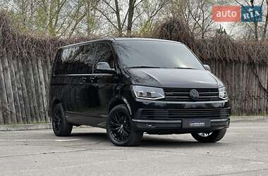Минивэн Volkswagen Multivan 2016 в 