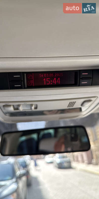 Минивэн Volkswagen Multivan 2007 в Черновцах