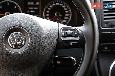 Мінівен Volkswagen Multivan 2014 в 