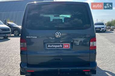 Минивэн Volkswagen Multivan 2003 в 