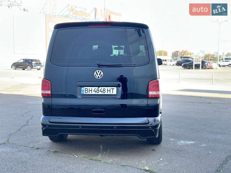 Минивэн Volkswagen Multivan 2010 в Одессе
