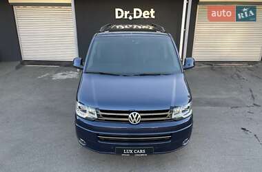 Минивэн Volkswagen Multivan 2015 в 