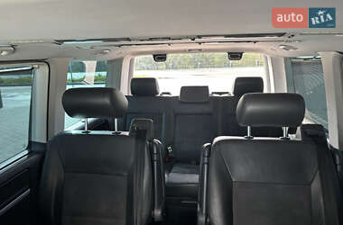 Минивэн Volkswagen Multivan 2010 в 