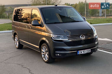 Минивэн Volkswagen Multivan 2020 в 