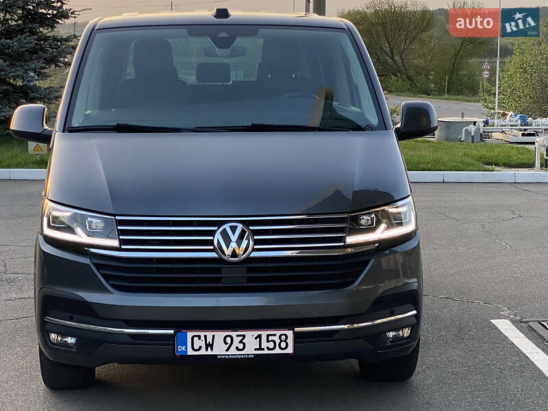 Мінівен Volkswagen Multivan 2020 в Ірпені