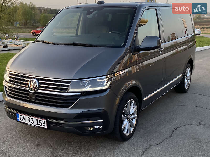 Мінівен Volkswagen Multivan 2020 в Ірпені
