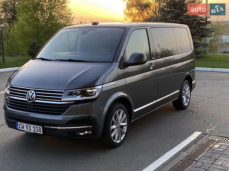 Мінівен Volkswagen Multivan 2020 в Ірпені