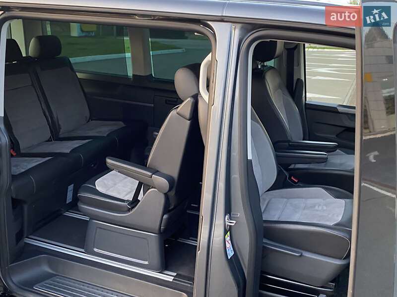 Мінівен Volkswagen Multivan 2020 в Ірпені