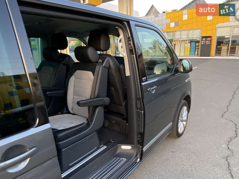 Мінівен Volkswagen Multivan 2020 в Ірпені