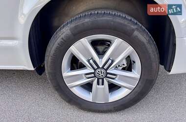 Минивэн Volkswagen Multivan 2020 в 