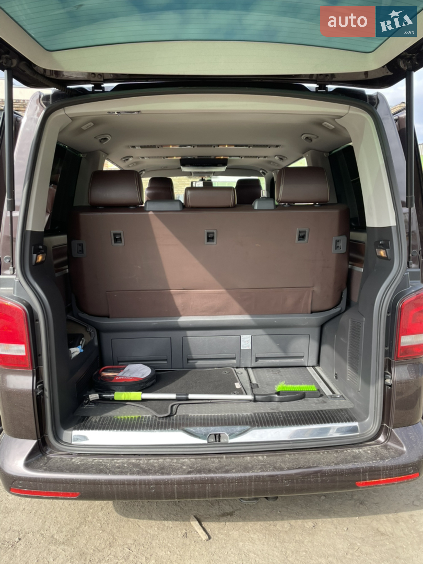 2013 Volkswagen Multivan - мініатюра 11