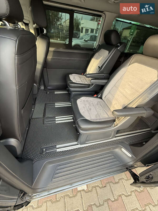 Минивэн Volkswagen Multivan 2021 в Одессе