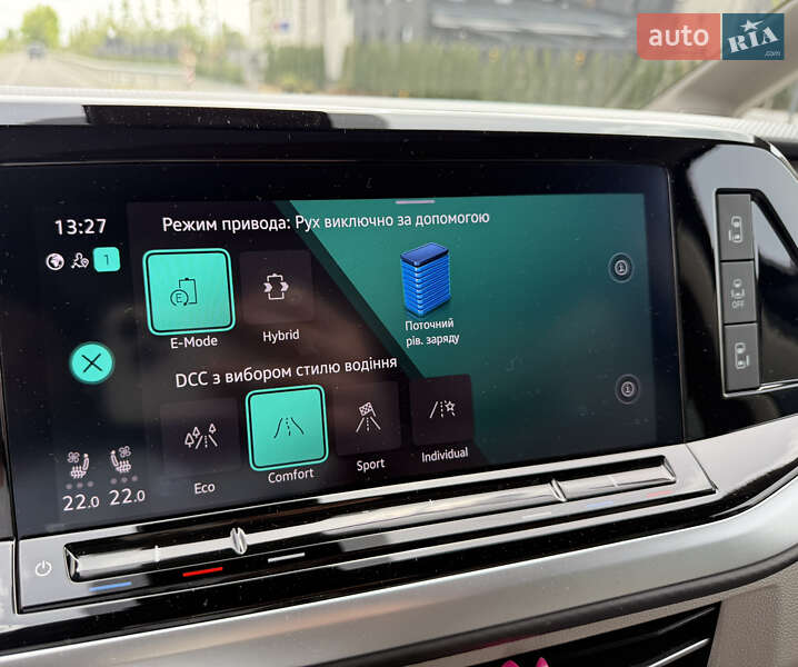 Минивэн Volkswagen Multivan 2021 в Киеве фото 60 Минивэн Volkswagen Multivan 2021 в Киеве