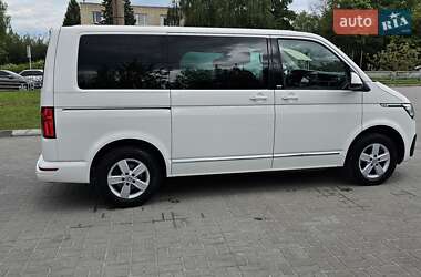 Минивэн Volkswagen Multivan 2020 в 