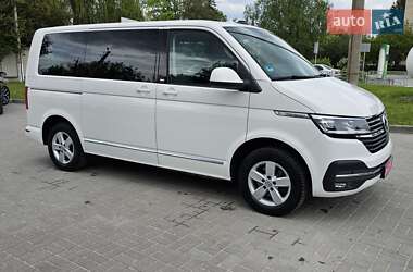 Минивэн Volkswagen Multivan 2020 в 