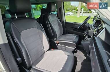 Минивэн Volkswagen Multivan 2020 в 
