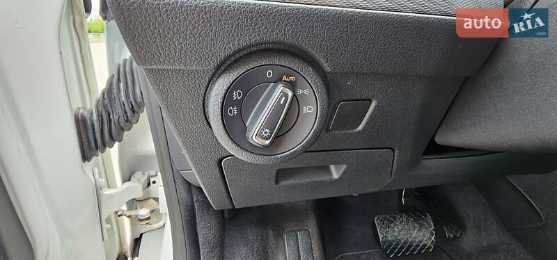 Минивэн Volkswagen Multivan 2020 в Тернополе