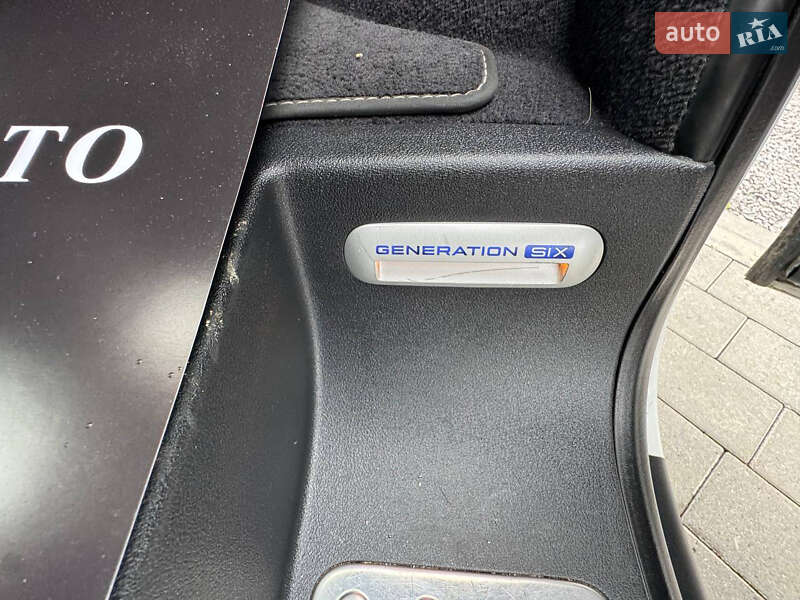 Мінівен Volkswagen Multivan 2019 в Ужгороді