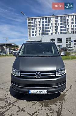 Минивэн Volkswagen Multivan 2011 в 