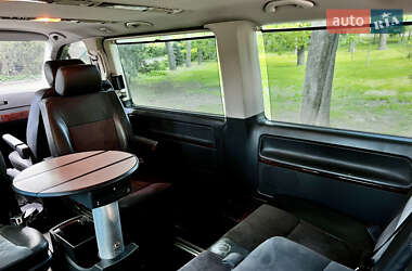 Мінівен Volkswagen Multivan 2010 в 